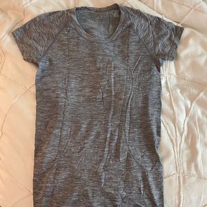lulu lemon athletic top